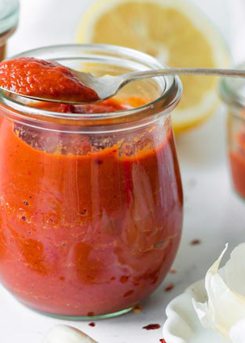 Raw Sriracha