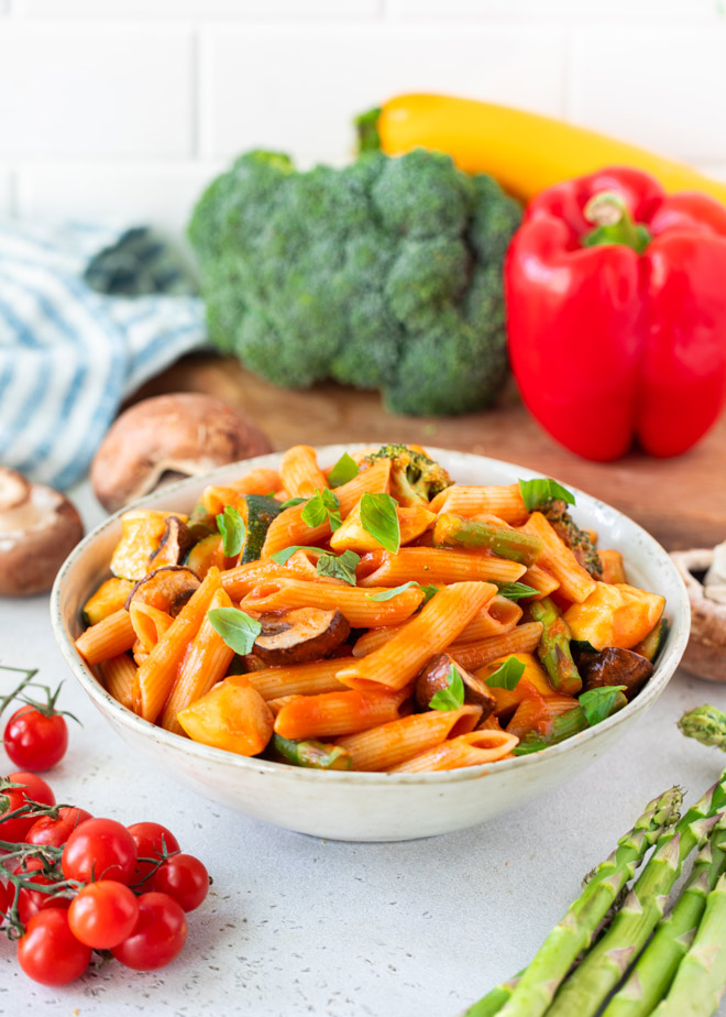 Roasted Red Pepper & Vegetable Pasta